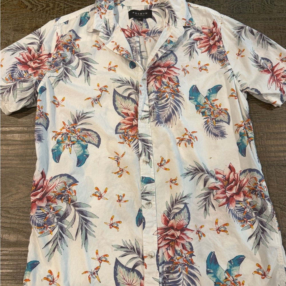 PacSun White Floral Short-Sleeve Button-Up Shirt medium mens summer beach cruis